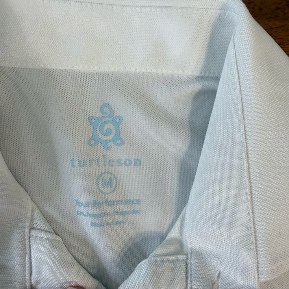 Men's Turtleson Tour Performance White Polo Shirt size medium - Picture 2 of 9